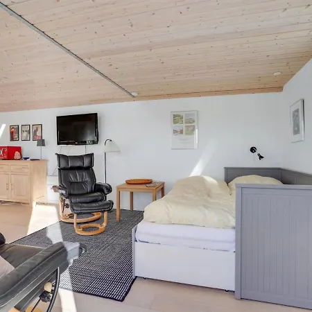 Ilsabeth - 700m From The Sea In Nw Jutland By Interhome *